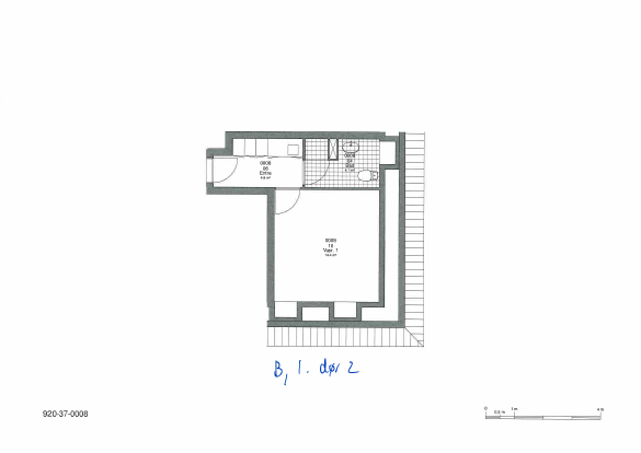 2D floor plan of an apartment, B, 1st floor, door 2, showing a main room, bathroom, entrance, and kitchen.